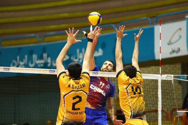 جدال حساس صدرنشین و مدافع عنوان قهرمانی/ گیتی‌پسند در کمین شهداب