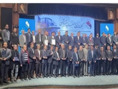 نشان سه ستاره جایزه تعالی صنعت پتروشیمی به ارومیه رسید!
