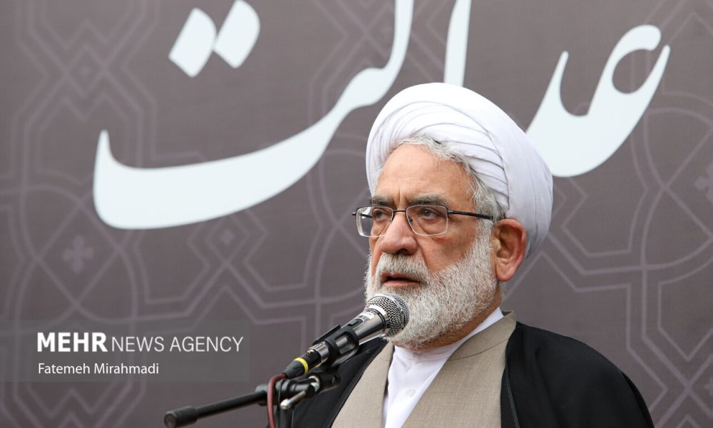 منتظری: قاضی تراز انقلاب تنها رضایت خدا و قانون را ملاک قرار میدهد