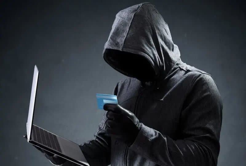 هوش مصنوعی جایگزین قاضی نمیشود ولی باید هشدارهای مربوط به محافظت از اطلاعات محرمانه رعایت شود