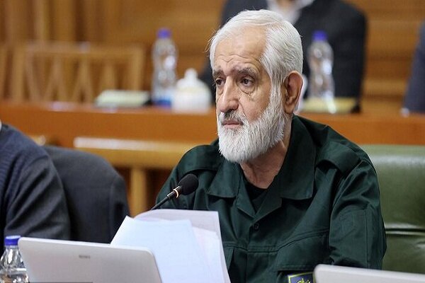 سروری: مرجعیت افکار عمومی باید از دست سلبریتیها خارج شود