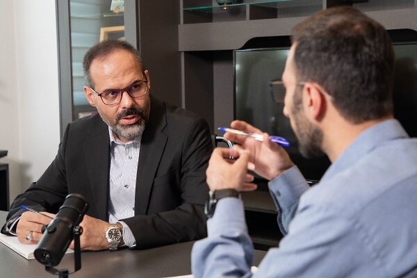 بحران ورشکستگی صنعت تبلیغات ایران را تهدید میکند