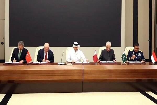 توافقنامه همکاری دفاعی میان ترکیه، قطر، اندونزی و پاکستان امضا شد