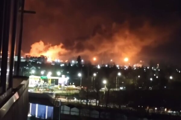 حریق در تاسیسات پتروشیمی امسک در جنوب روسیه